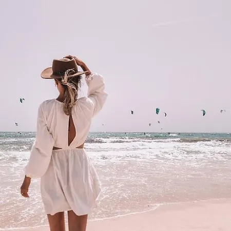 Siempre Feliz La Casita Molinos * Villaverde