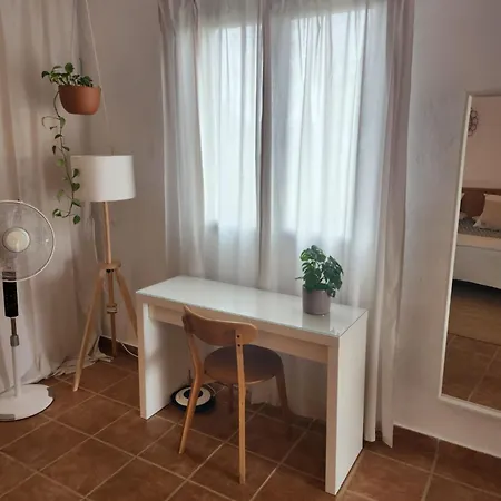 Siempre Feliz La Casita Molinos 木屋 *